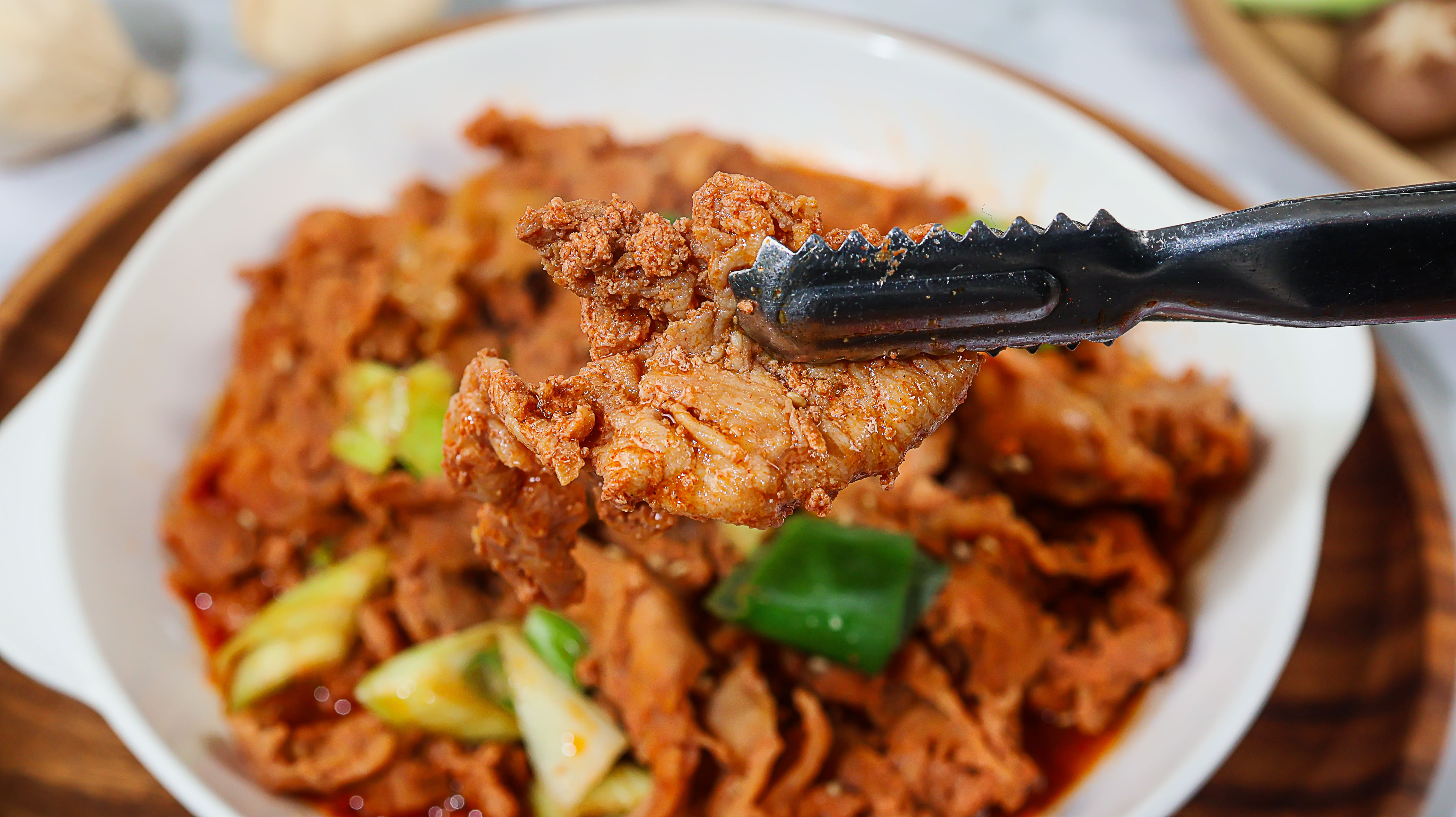 제주 흑돼지 왕 /1.2kg+ 1.2kg / 맛있게 즐기는 특제 양념/ 간장 고추장 - 상세 이미지 5