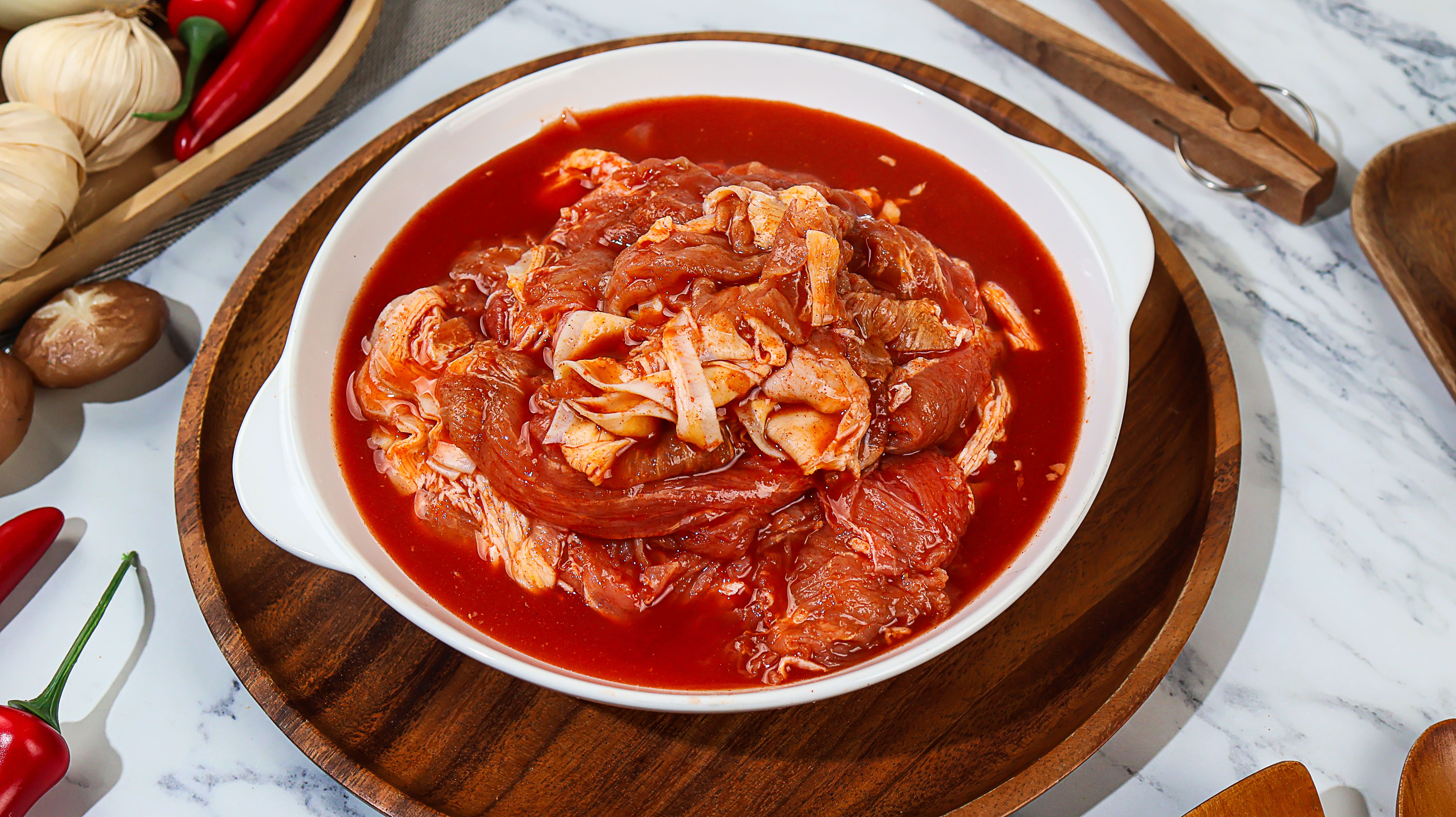 제주 흑돼지 왕 /1.2kg+ 1.2kg / 맛있게 즐기는 특제 양념/ 간장 고추장 - 상세 이미지 3