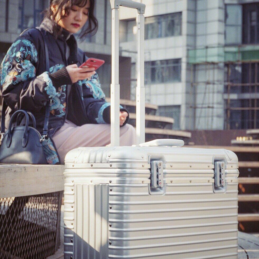 여행용 기내용 20인치 기내반입 여행가방 여행용캐리어 기내용캐리어 하드 레디백 소형 확장형 블랙 16인치 - 상세 이미지 5
