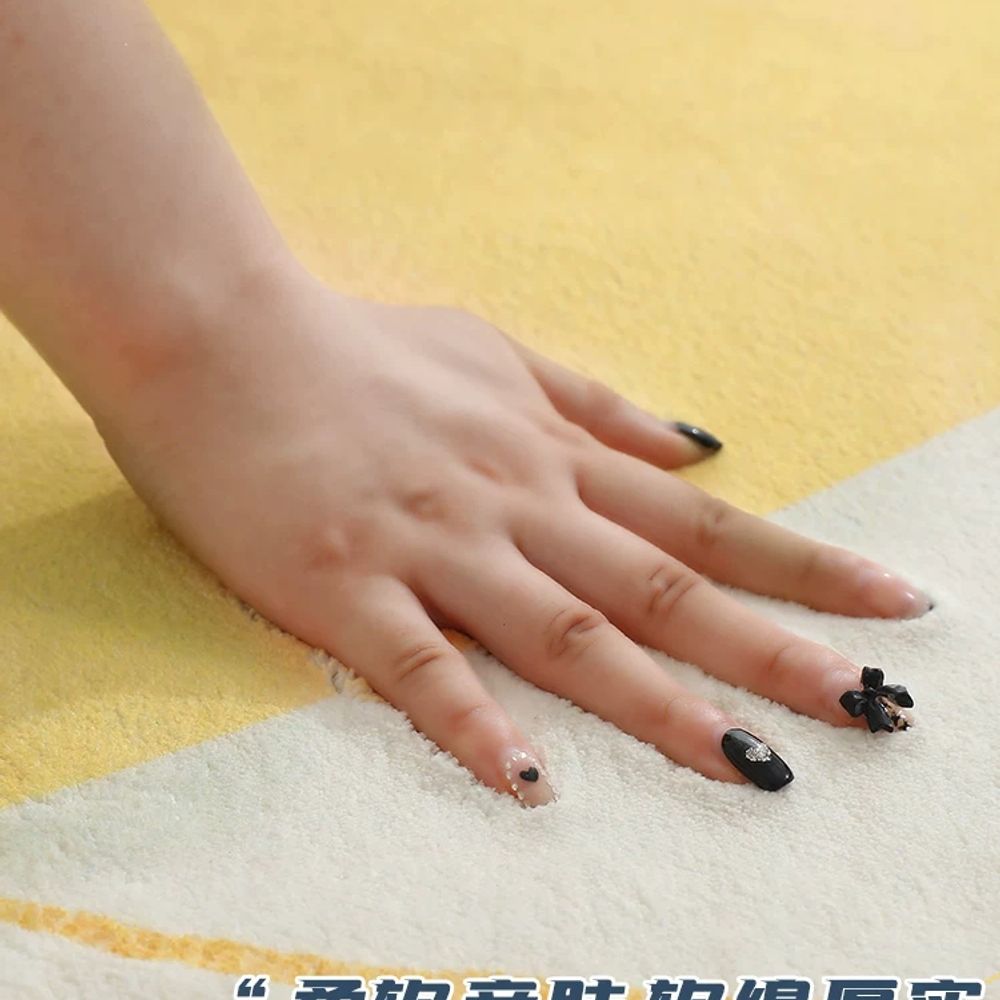 북유럽 카페트 거실러그 사계절 단모 인테리어 비정형 소형 디자인 러그 먼지방지 - 상세 이미지 5