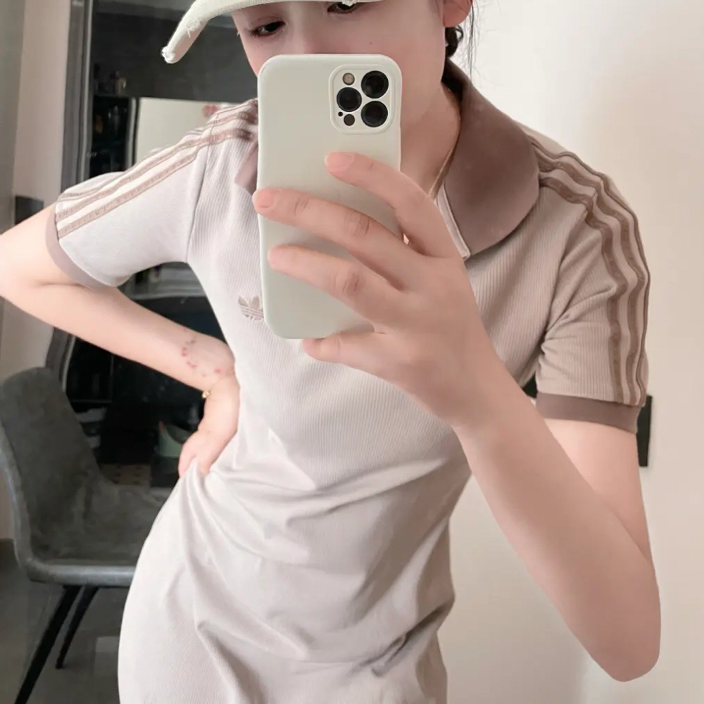 아디다스 오리지널 3S 폴로 카라 롱 원피스 브라운 KY5699 - 상세 이미지 3