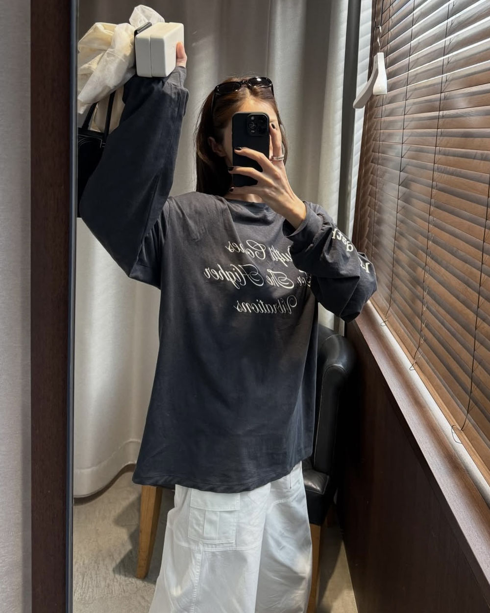 아웃핏 하이어티 하이어 긴팔티 살안타템 루즈핏 긴팔 (차콜) 이미지 6