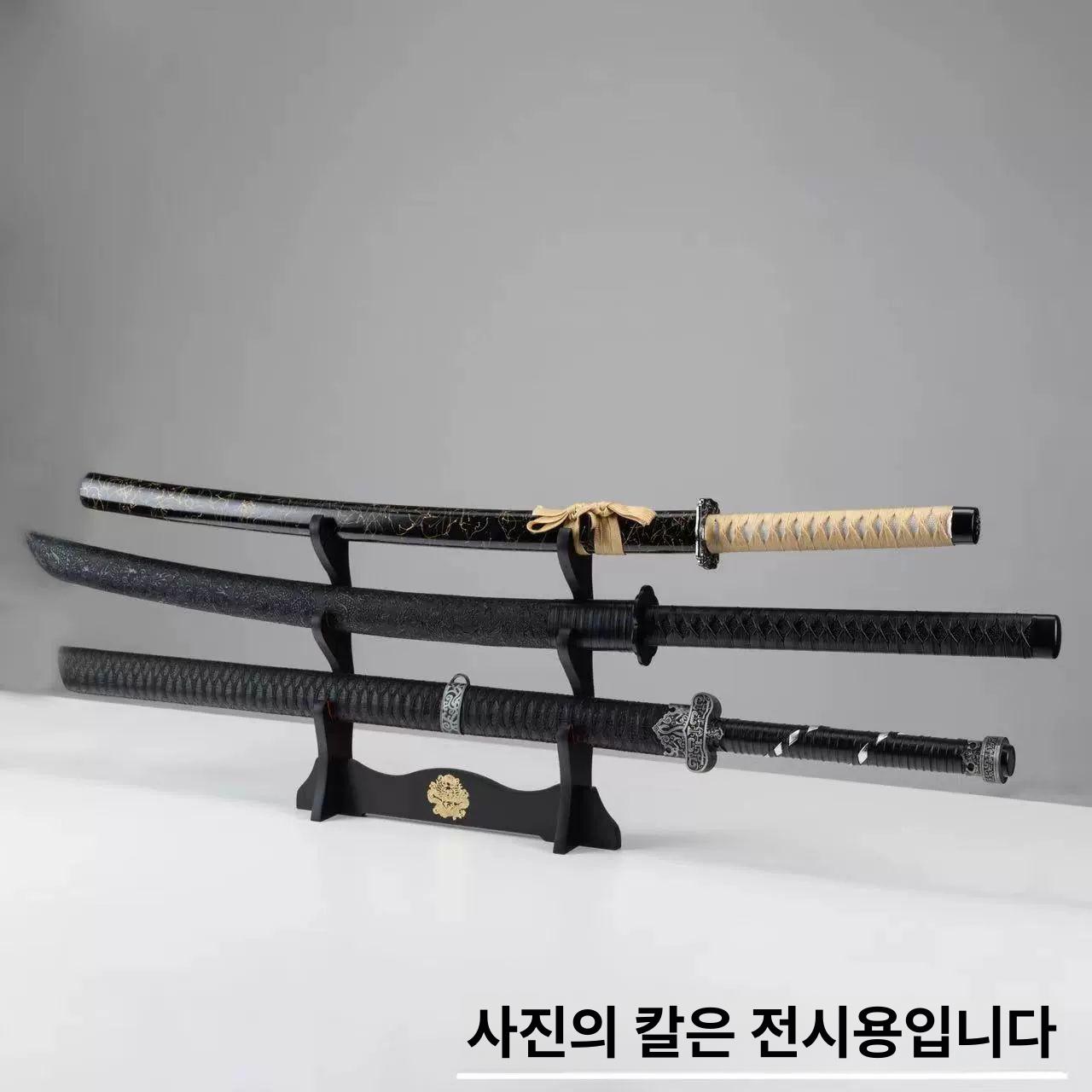 진열대 검거치대 장식용 스탠드 칼 검좌대 모형 소품 인테리어 제품 걸이 선반 전시대 - 상세 이미지 2
