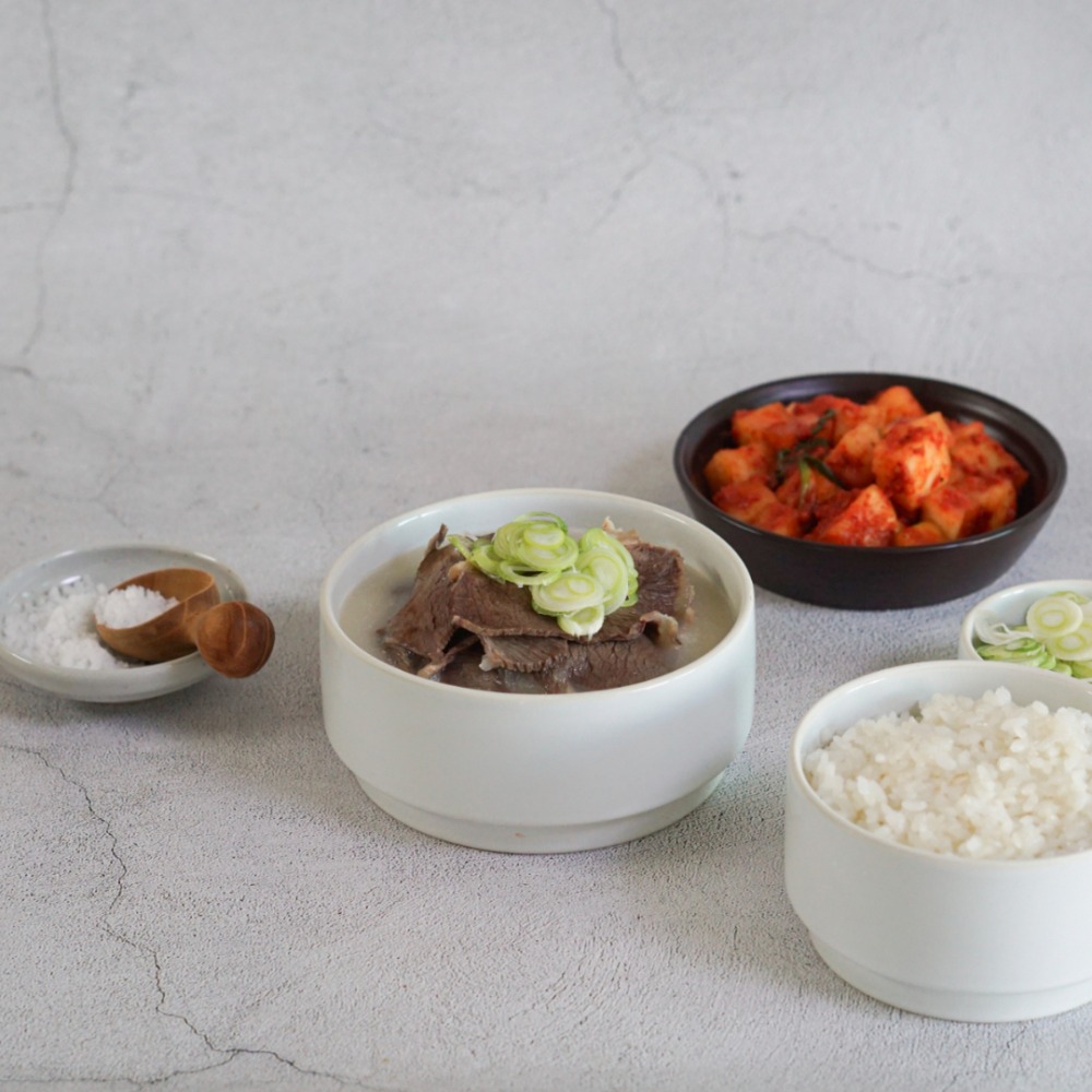 진한 사골 설렁탕 600g 3팩 / 든든한 한끼 / 간편식 집밥국 이미지 6