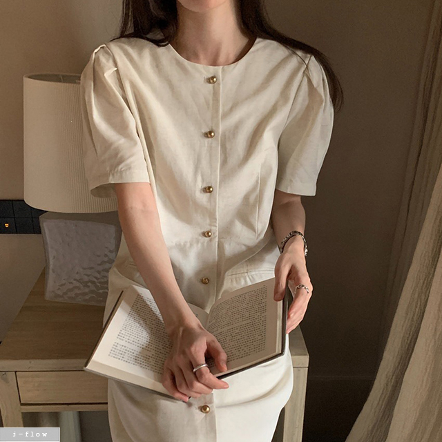 위피 린넨 라운드 금장버튼 맥시 롱 원피스 1col 여름 코튼 퍼프 허리 라인 제이플로우 이미지 6