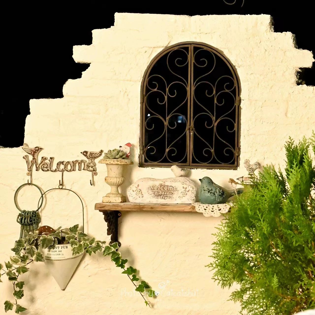 가짜창문 페이크윈도우 나무틀 인테리어소품 빈티지 카페 레스토랑 벽면장식 팬톤컬러 감성 - 상세 이미지 4