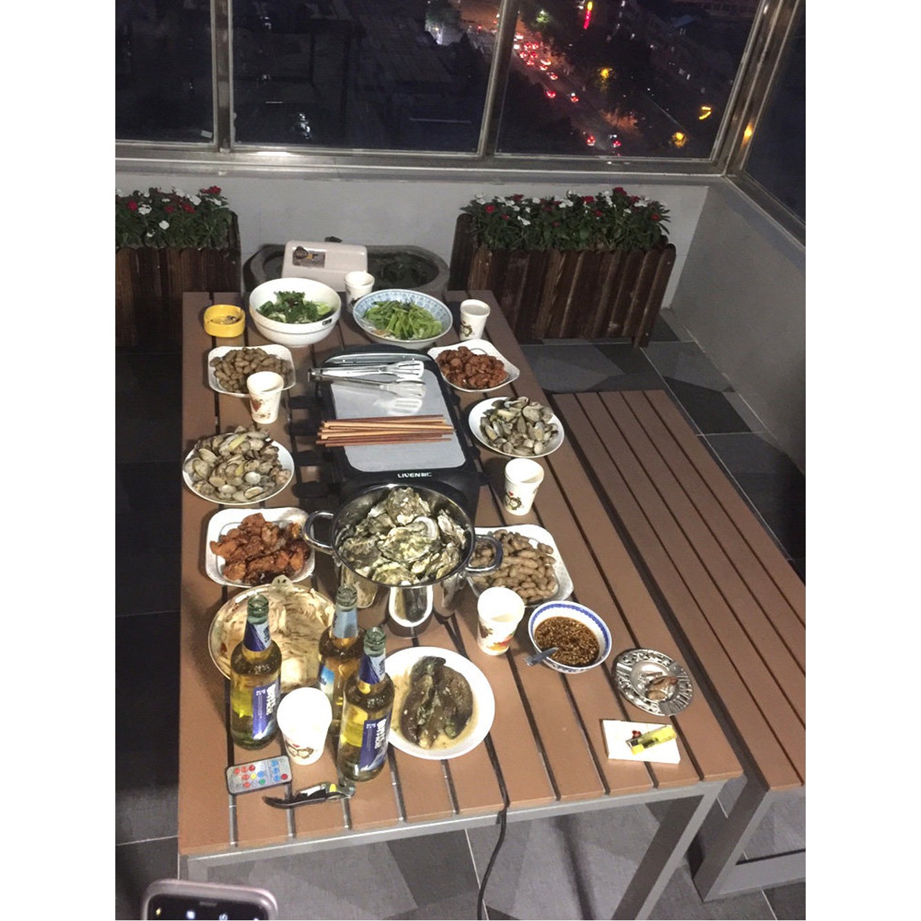 수지목 평벤치 나무 검은 1미터 검은색프레임 컬러풀 야구장 벤치 호두색상 플라스틱 모음전 1 커스텀 제품은 로 - 상세 이미지 3