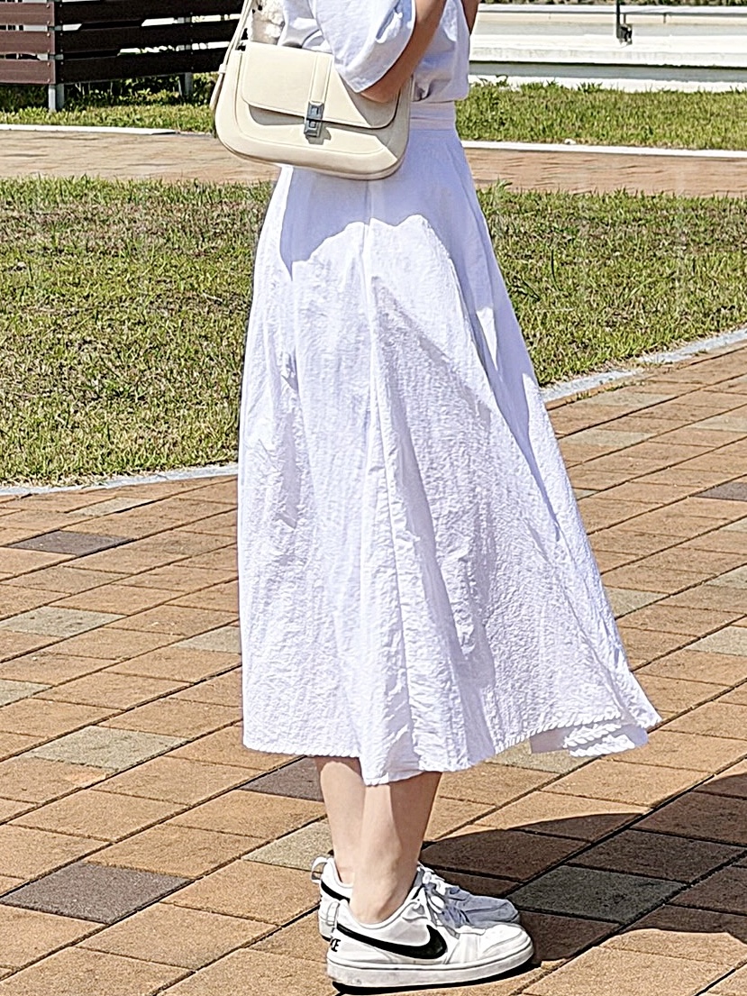 핀턱 플리츠 바스락 포켓 뒷밴딩 롱스커트 이미지 7