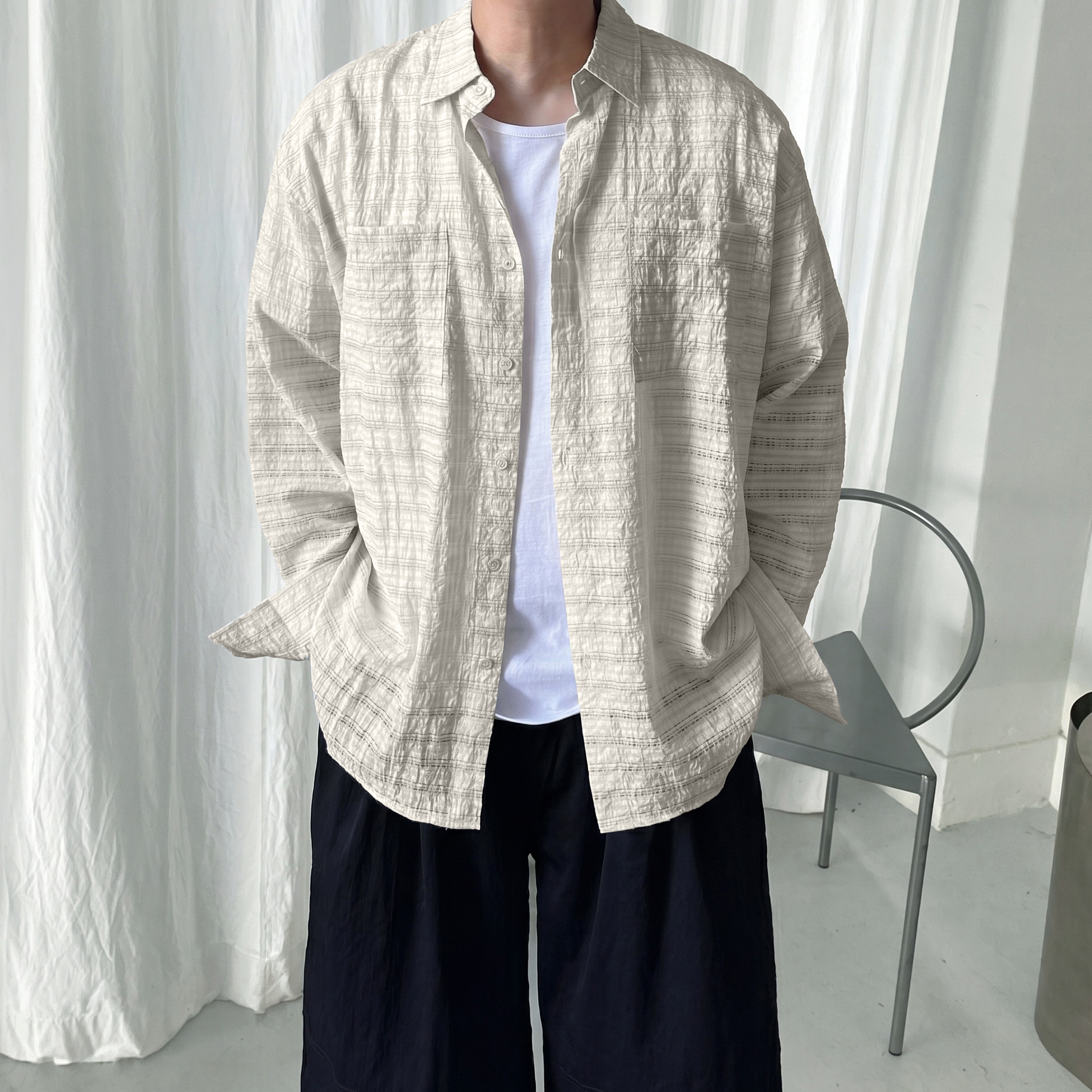 투포켓 워셔블 시어서커 여름 긴팔 오버핏 체크 구김없는 시스루 캐주얼 셔츠 4color - 상세 이미지 4