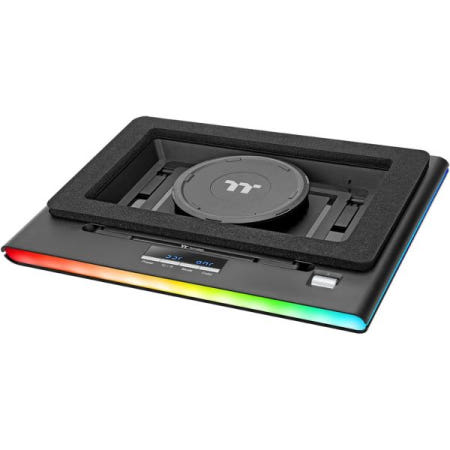 [해외]써멀테이크 매시브 익스트림 노트북 쿨러 최대 18인치 800~3500 RPM 48.5 C