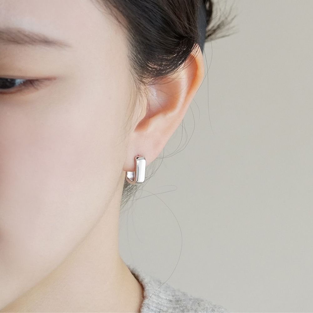 실버925 사각 볼드 원터치 은 귀걸이 고급 - 상세 이미지 3