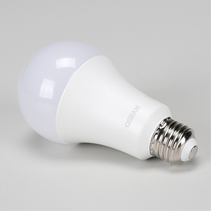 오스람 LED 벌브 전구 1등급 18W 주광색 865 6200K 매장 카페 줄조명 램프 - 상세 이미지 5