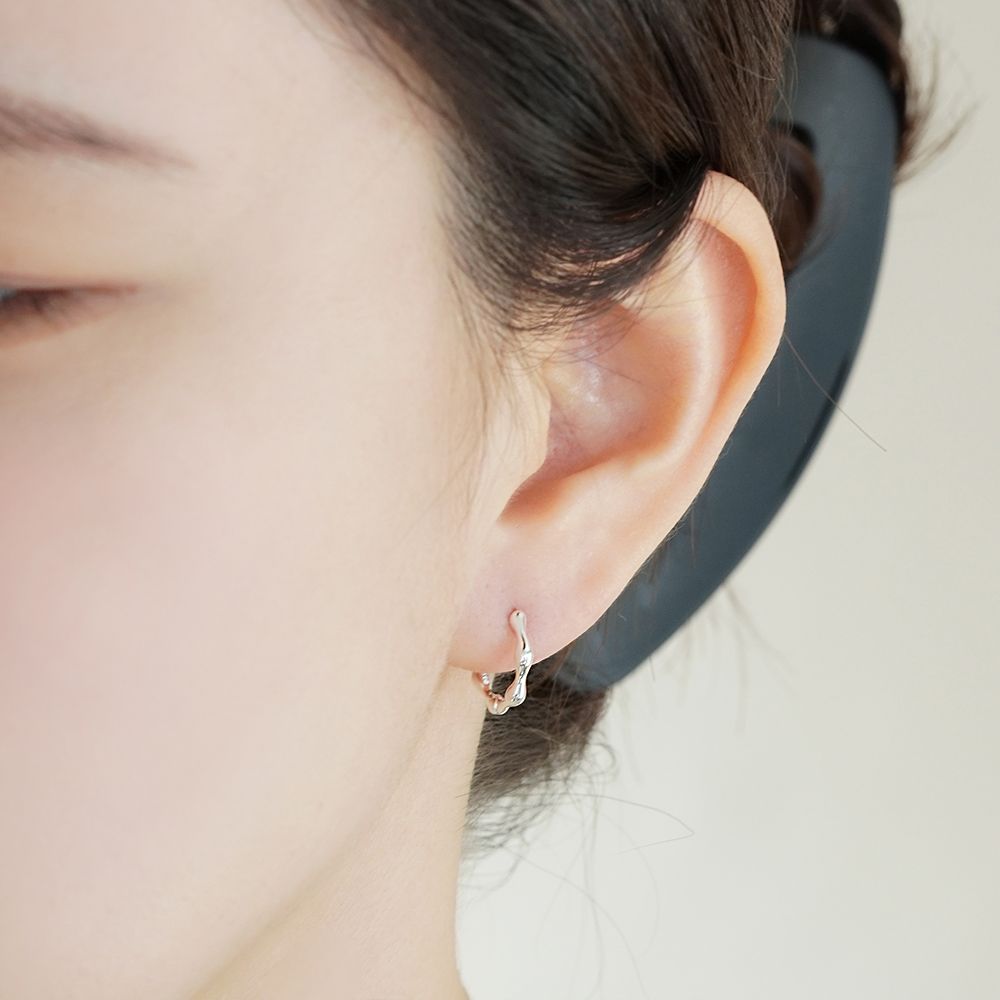 실버925 웨이브 물결 볼 원터치 은 귀걸이 - 상세 이미지 5