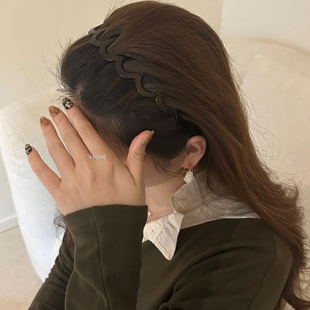 레오파드 톱니 웨이브 머리띠 이빨 세안 헤어 볼륨 가벼운 헤어밴드 - 상품 이미지