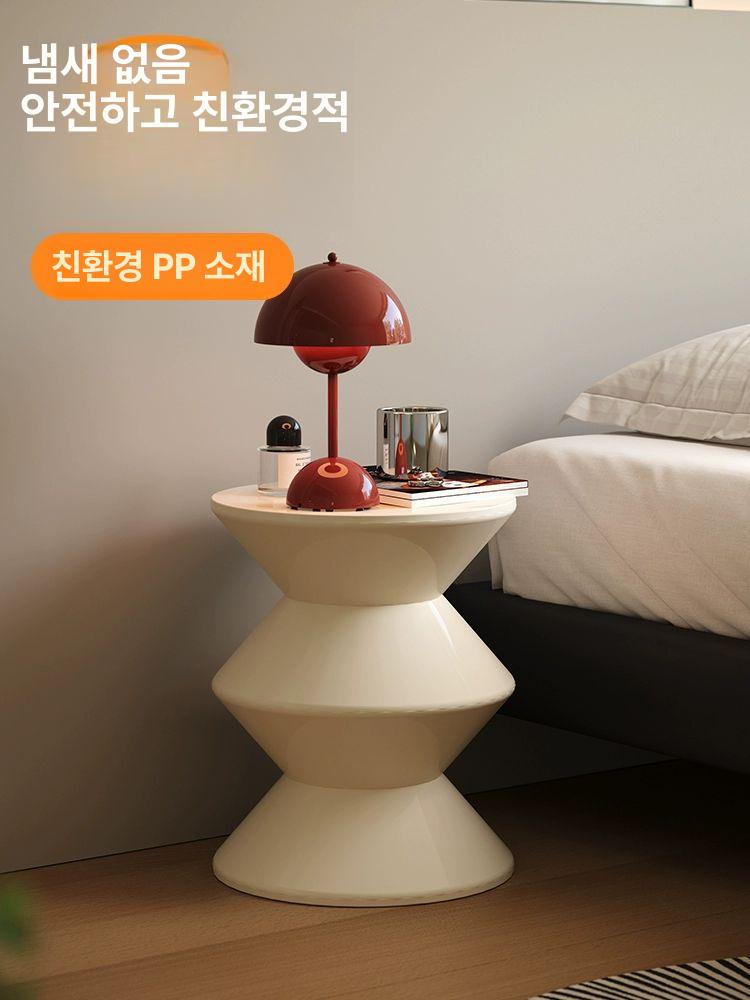 라운드 보조의자 카페 스툴 거실 소파 옆 테이블 모던 인테리어 스타일리시 디자인 좌석 - 상세 이미지 3