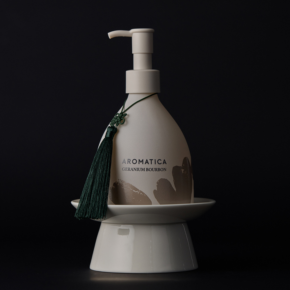 아로마티카 제라늄 버번 핸드워시 250ML 손세정제 핸드케어 집들이선물 생일선물 - 상세 이미지 3