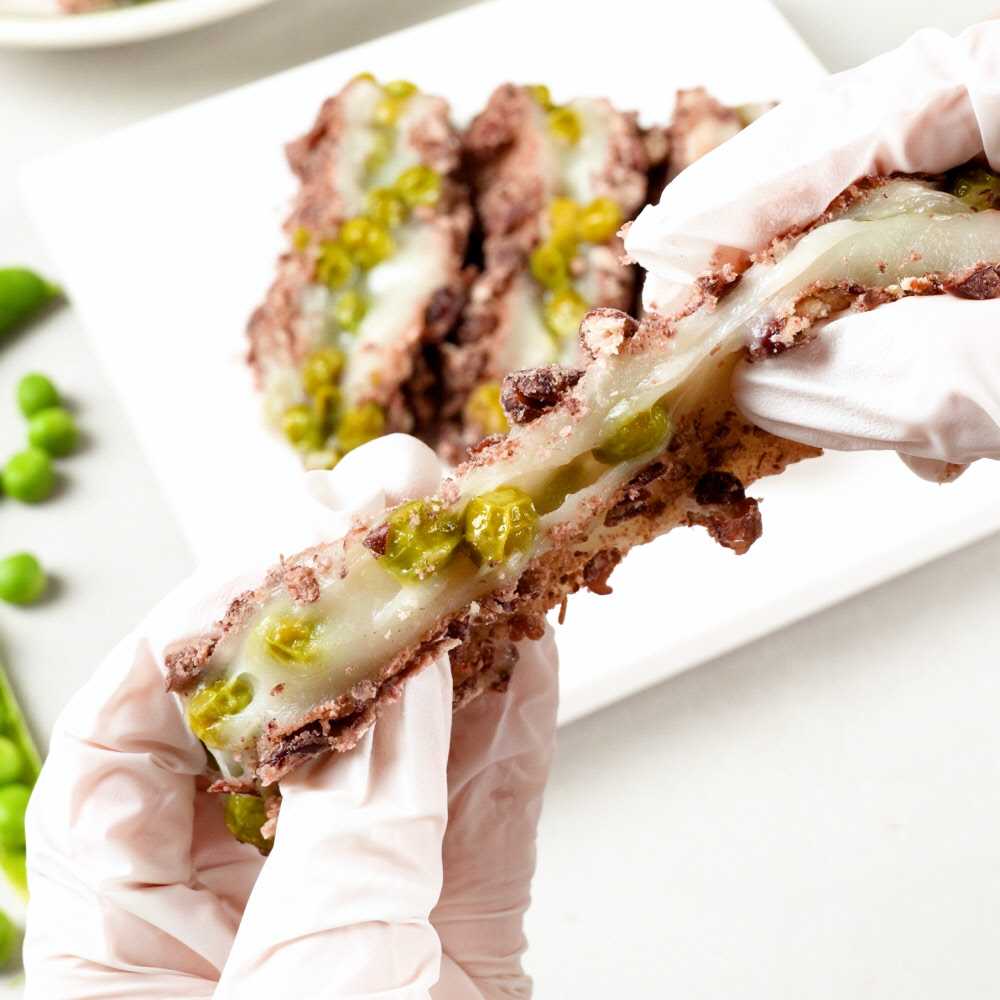 싸리재 완두콩 팥시루떡 240g 국산 유기농 찹쌀 햇완두콩 아침식사대용 이미지 7