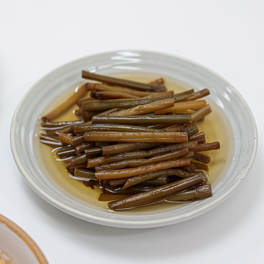 간장마늘쫑장아찌 국산 마늘쫑 절임 순창 장담아 500g, 1개 - 상세 이미지 2