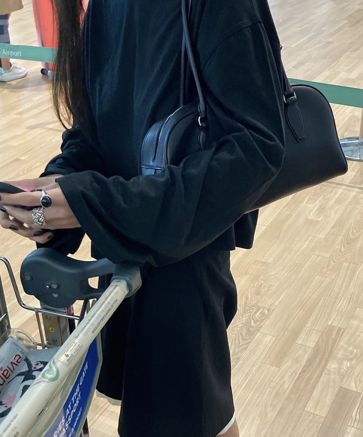 아웃핏 로비 티셔츠 루즈핏 여름 긴팔티 휴가룩 - 상세 이미지 5