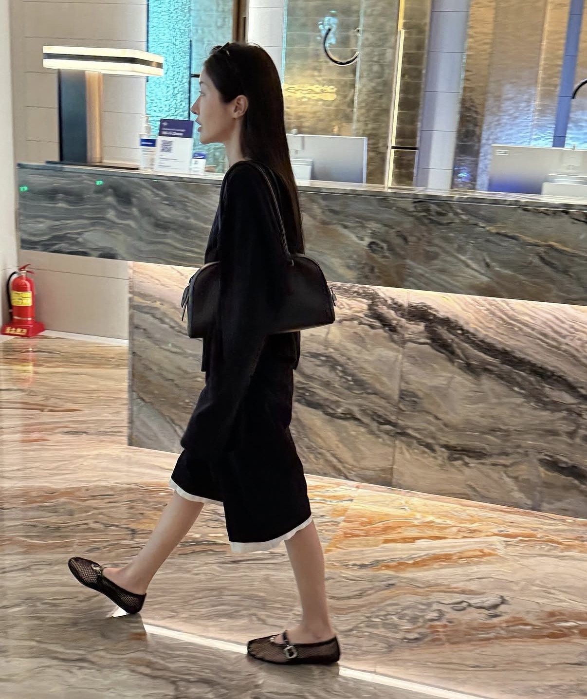 아웃핏 버미팬츠 핀턱 버뮤다 반바지 슬랙스 - 상세 이미지 4