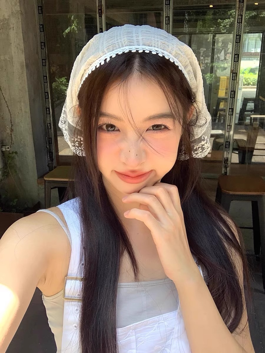 3색 레이스 커치프 헤어 스카프 삼각 두건 망사 시스루 스카프 반다나 보넷 머리띠 웨딩촬영 - 상세 이미지 3