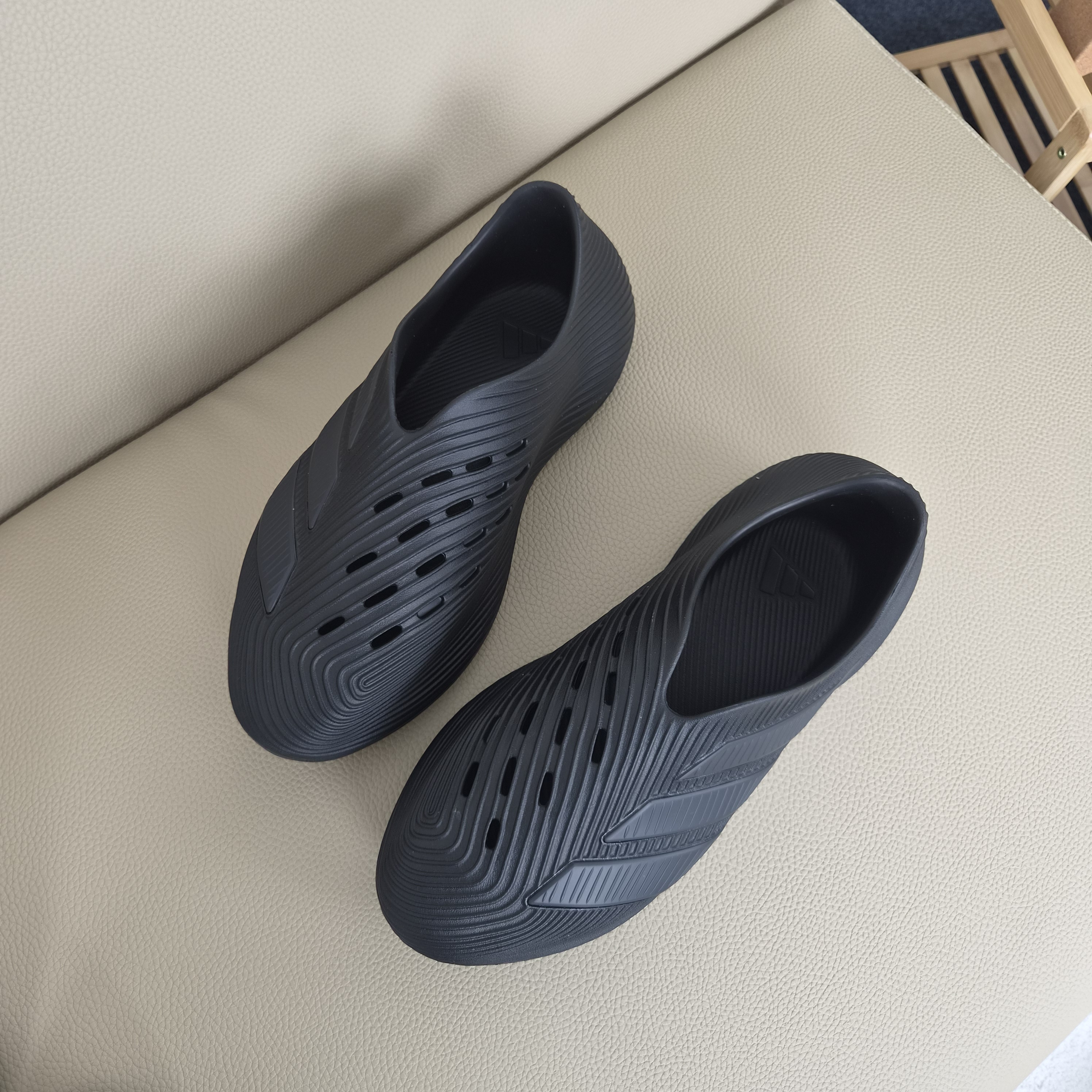 아디다스 퓨어칠 남녀공용 여름 슬립온 물놀이 슈즈 KI0066 KI0067 이미지 6
