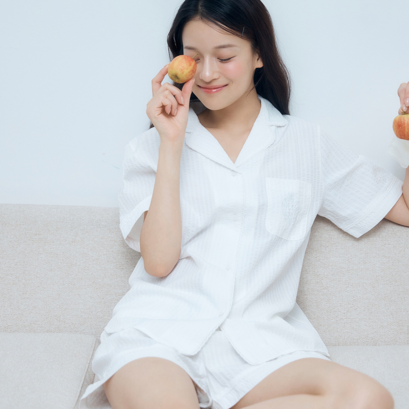 시어서커 반팔 여성 여름 파자마 셋업 - 상품 이미지