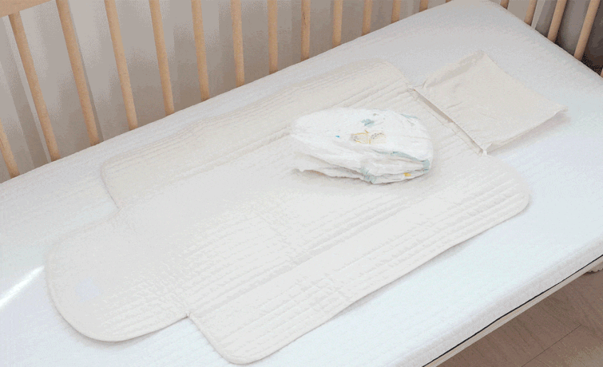 Emong Twall de Joie Portable Diaper Changing Pad Mat — Product details 3