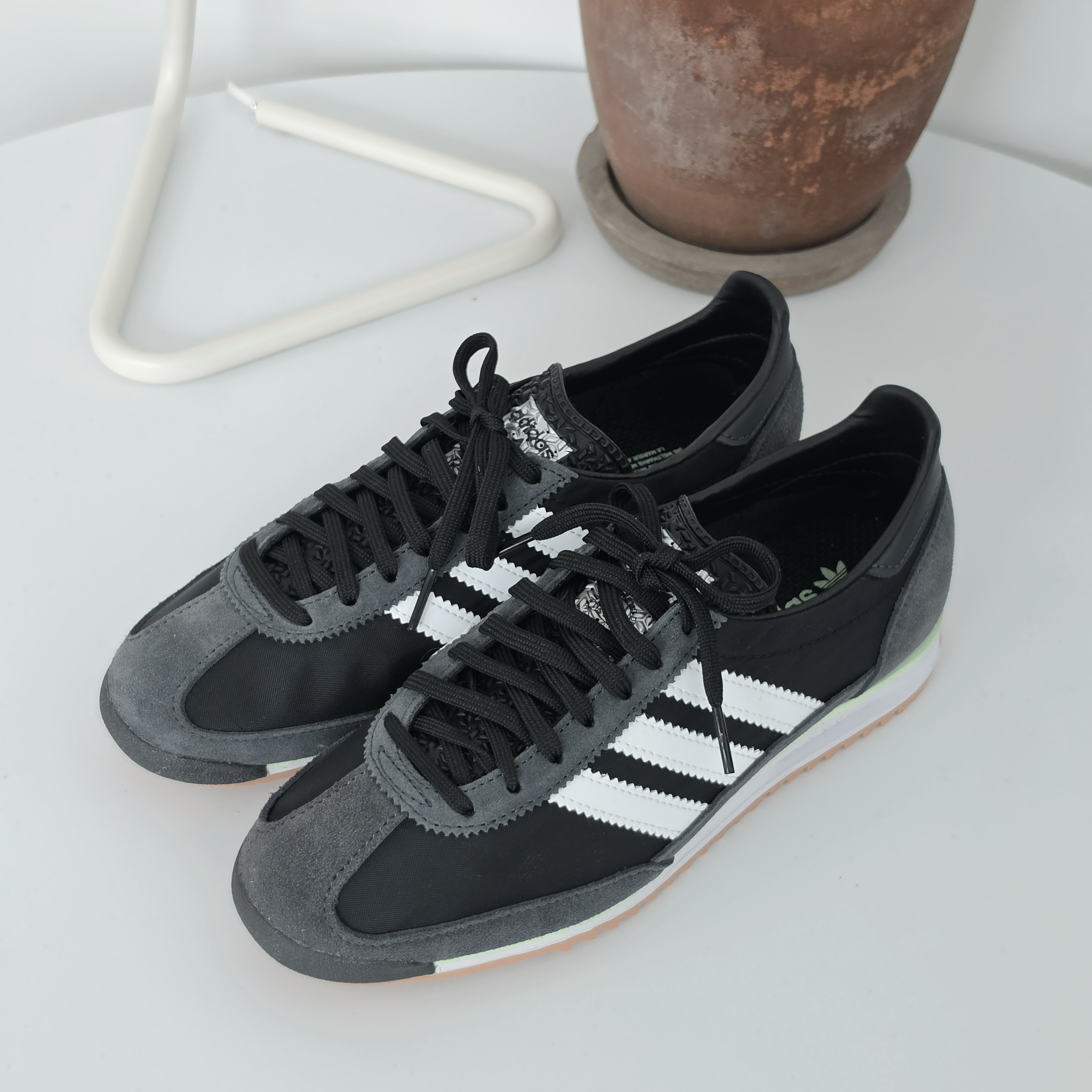 국내매장판 아디다스 SL 72 OG 스니커즈2color 블랙 블루 JH7390 JS0255 - 상세 이미지 2
