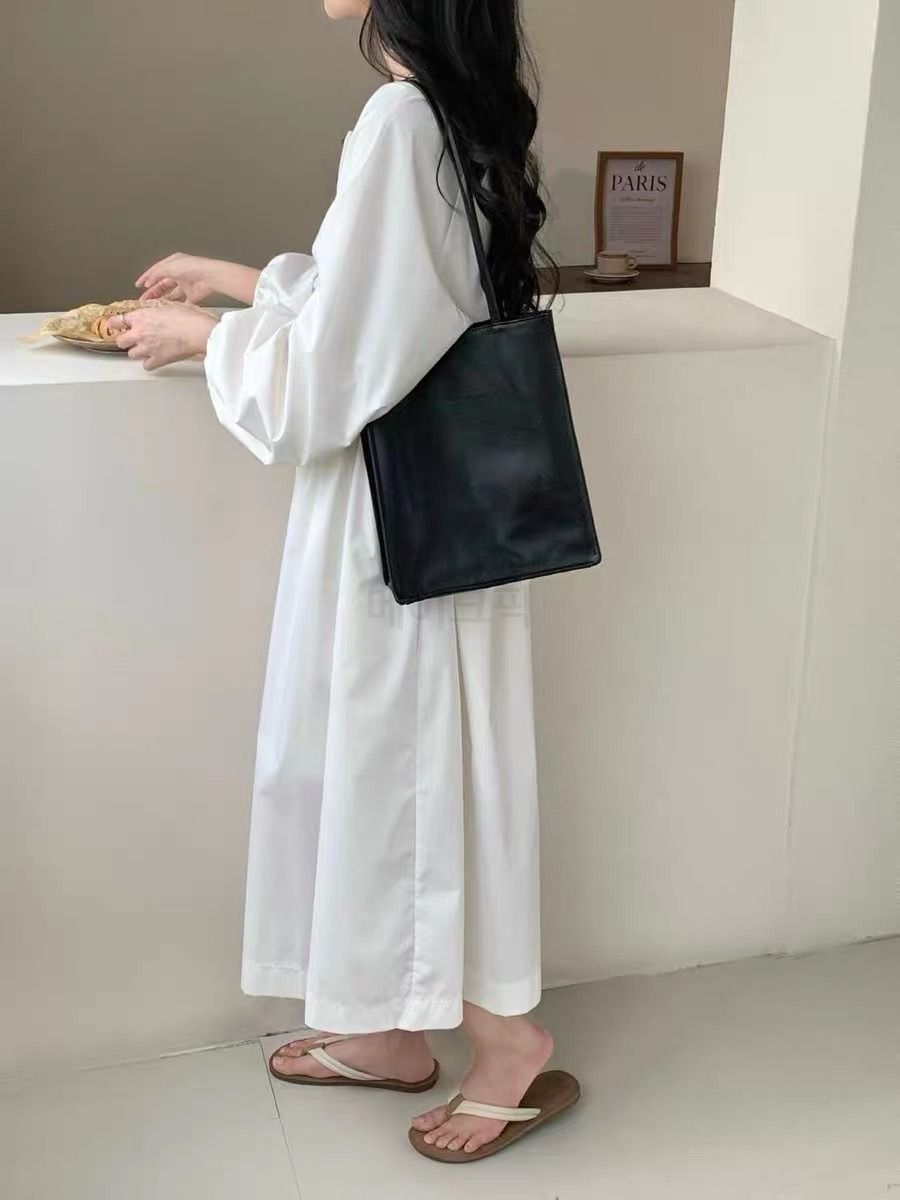 부드러운 양가죽 숄더백 세로사각 토트백 심플하고 미니멀한 사계절용 데일리 가방 - 상세 이미지 3