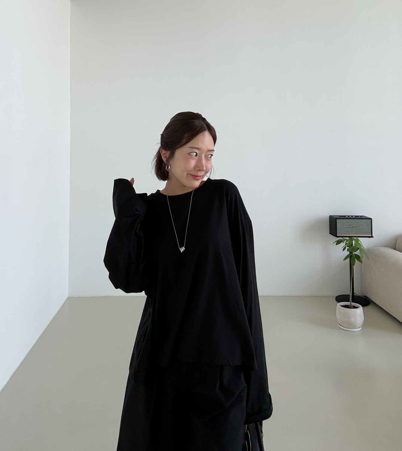 아웃핏 로비 티셔츠 루즈핏 여름 긴팔티 휴가룩 - 상세 이미지 3