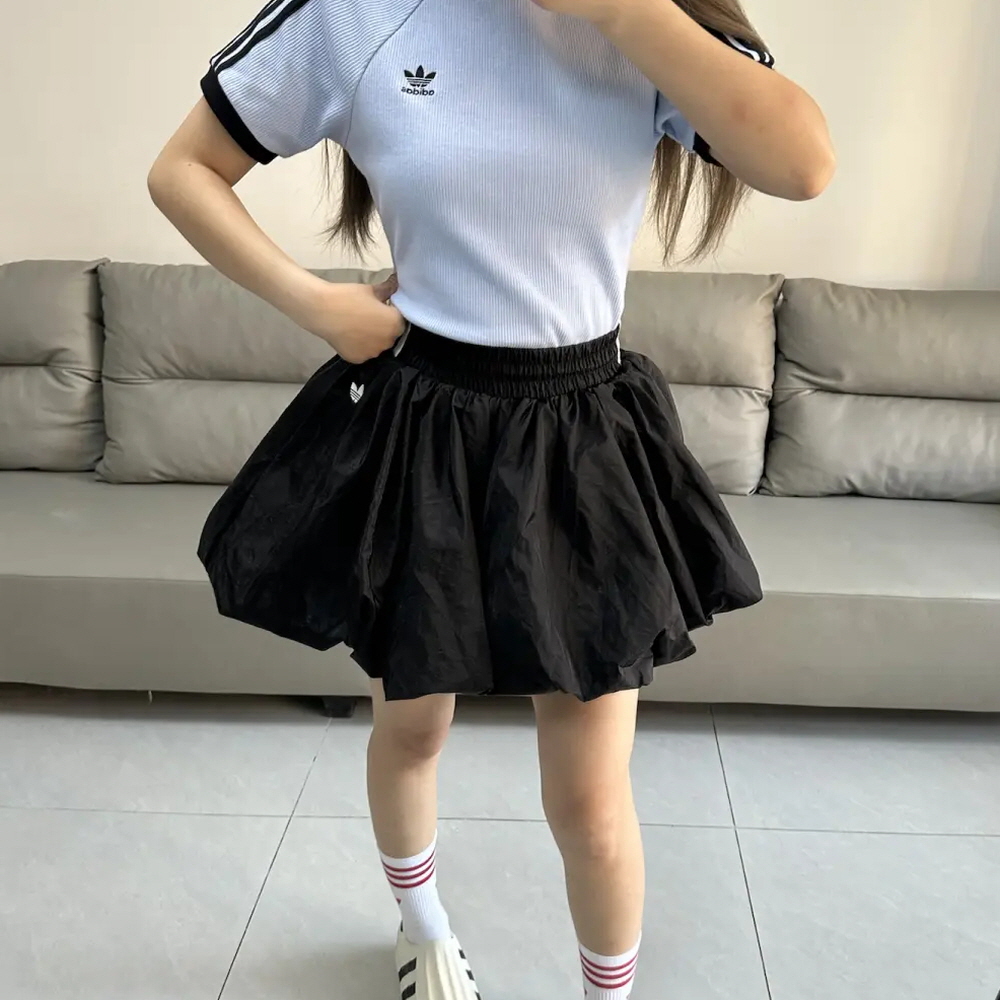 아디다스 오리지널 뉴 플레어 버블 스커트 블랙 KD8122 - 상세 이미지 3