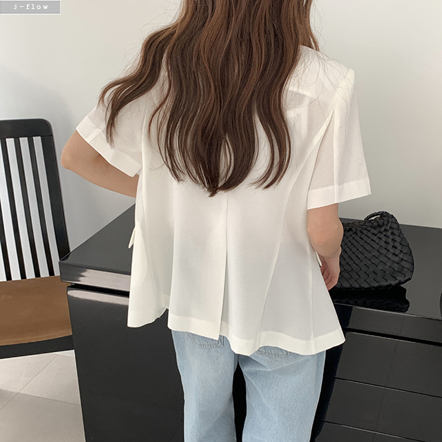 티렛 라운드 반팔 하프 자켓 2col 봄 여름 노카라 실버버튼 트임 라인 제이플로우 이미지 6