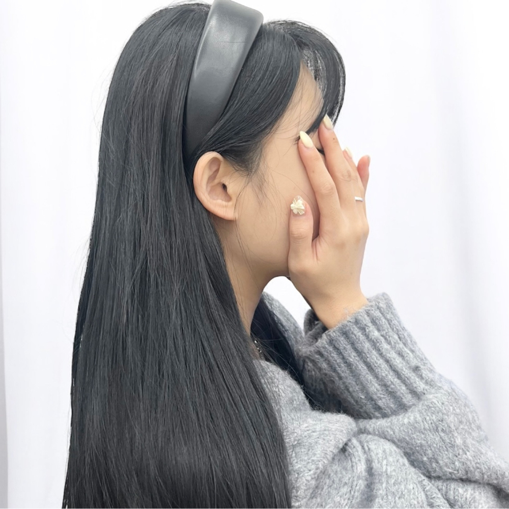 넓은폭 데일리헤어정리가죽머리띠 포멀오피스룩스타일링머리띠 블랙 - 상세 이미지 3