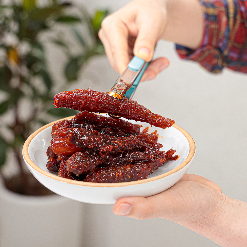 국산 더덕장아찌 고추장 무침 순창 진영희할머니 500g, 1개 - 상세 이미지 2
