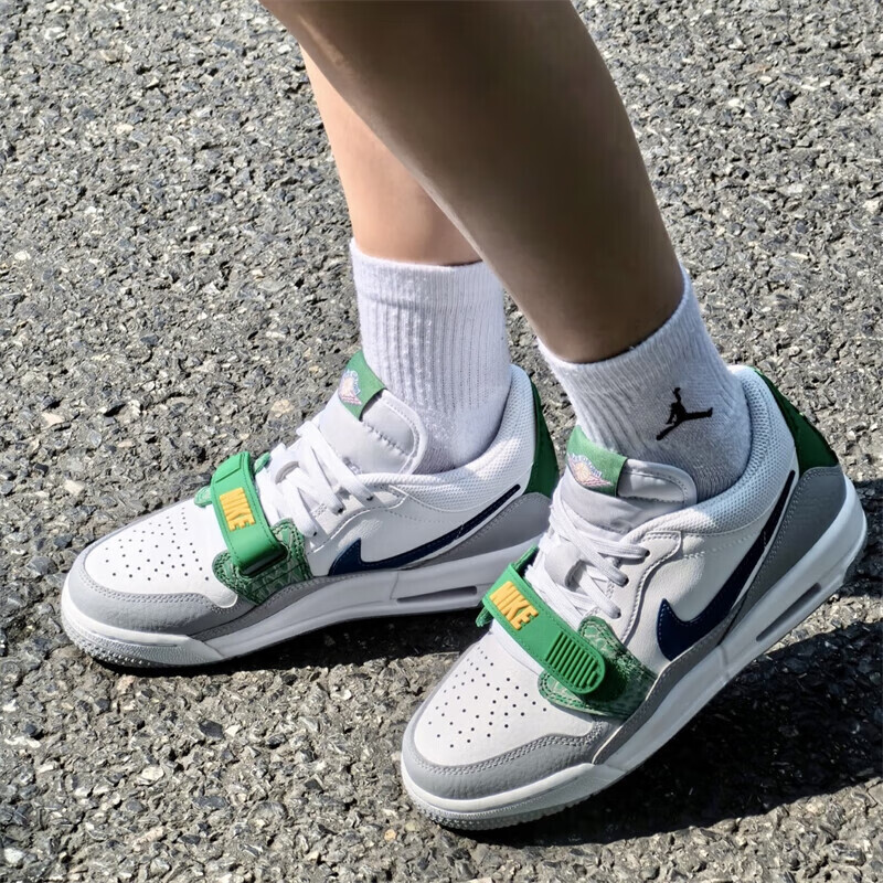 나이키 AIR LEGACY 312 로우 남아 스니커즈