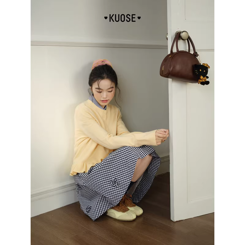 KUOSE 쿠오세 딥블루 체크 3D 플라워 A라인 미니 스커트 - 상세 이미지 4