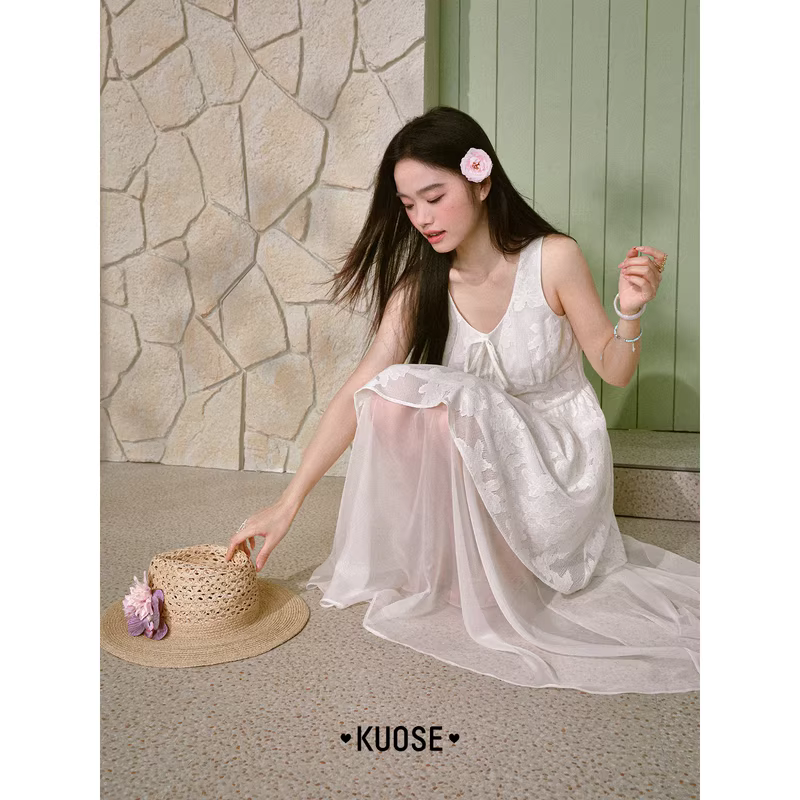 KUOSE 쿠오세 미색 프렌치 레이스 민소매 롱원피스 - 상세 이미지 5