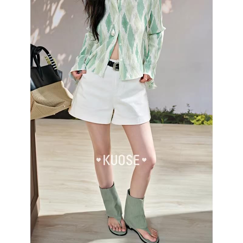 쿠오세 KUOSE 화이트 코튼 스트레이트 데님 숏팬츠 - 상세 이미지 3