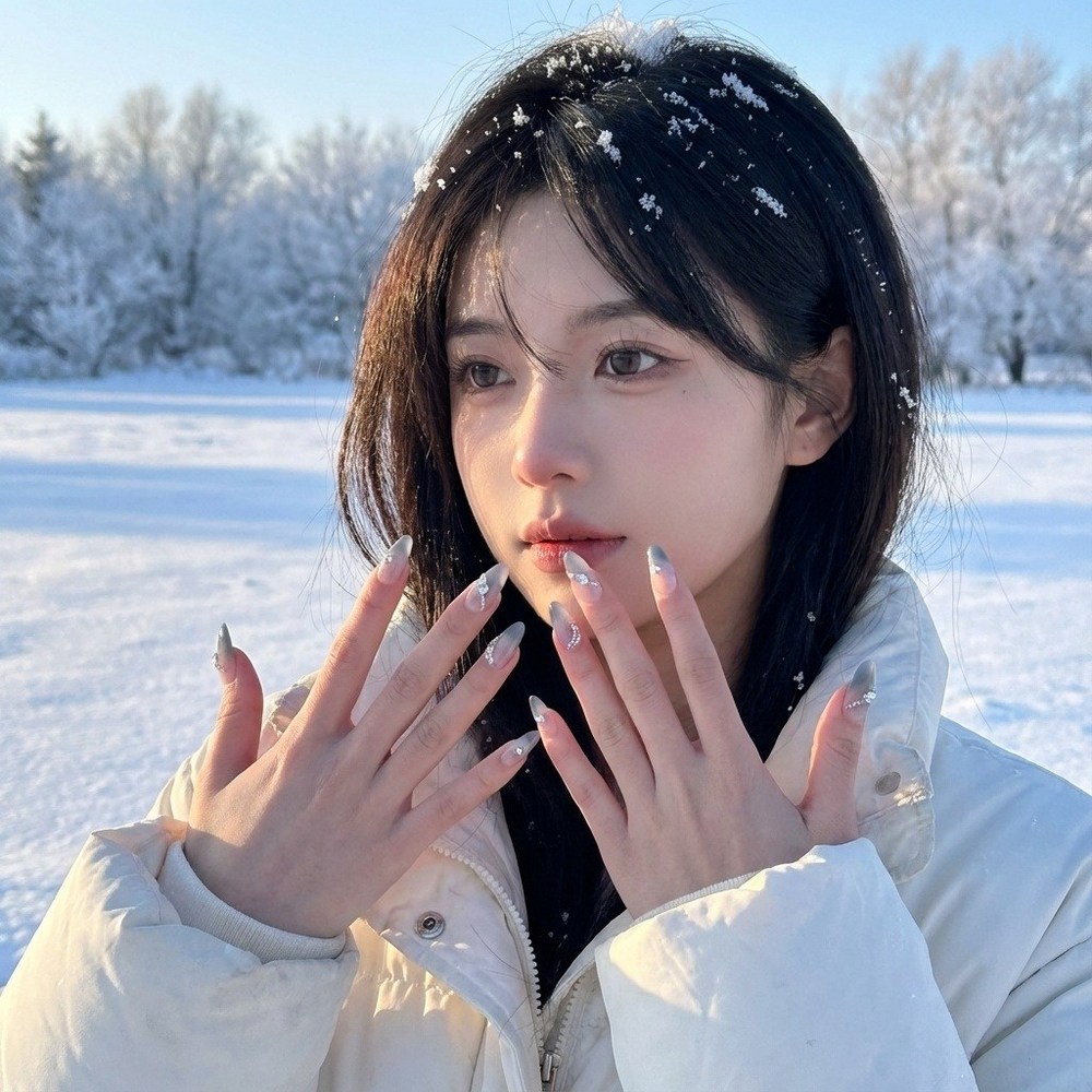 네일팁 네일아트 프레스온 셀프케어 겨울 눈꽃 단품 1세트 - 상세 이미지 3