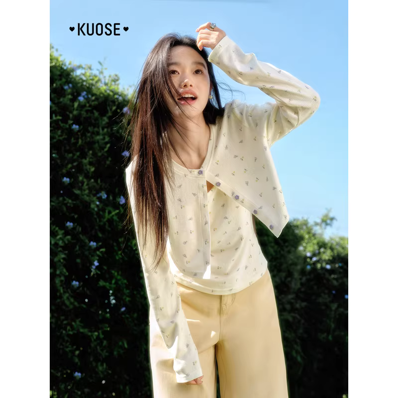 KUOSE 쿠오세 잔꽃무늬 크롭 긴팔 가디건 민소매 투피스 세트 - 상세 이미지 3