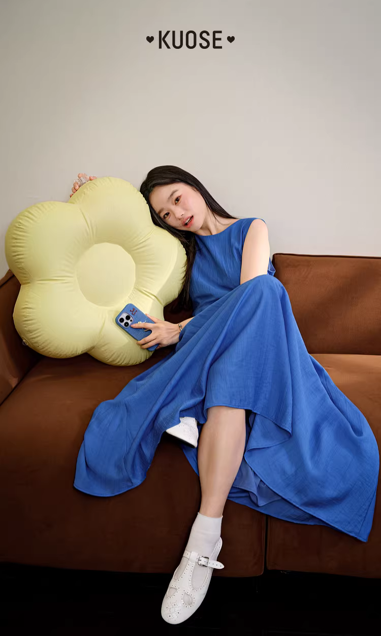 KUOSE 쿠오세 블루 주름 가짜투피스 허리 민소매 A라인 롱 원피스 - 상품 이미지