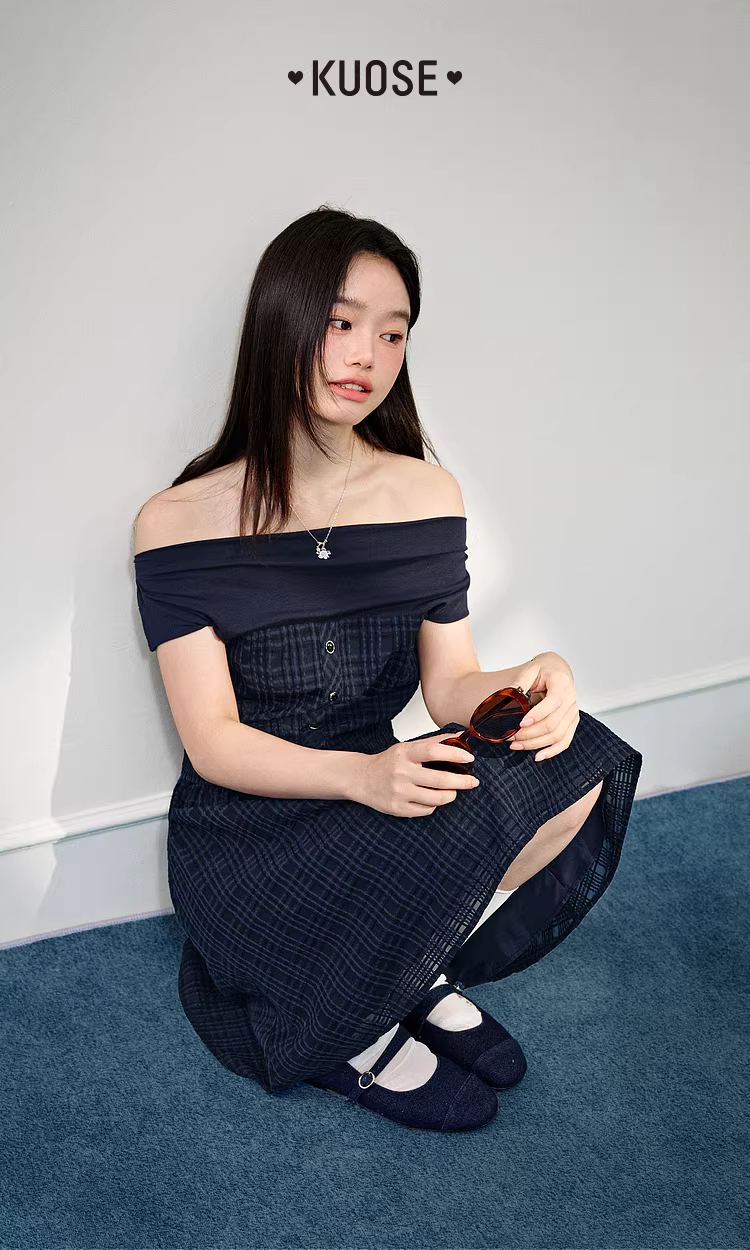KUOSE 쿠오세 네이비 오프숄더 페이크투피스 A라인 원피스 - 상품 이미지