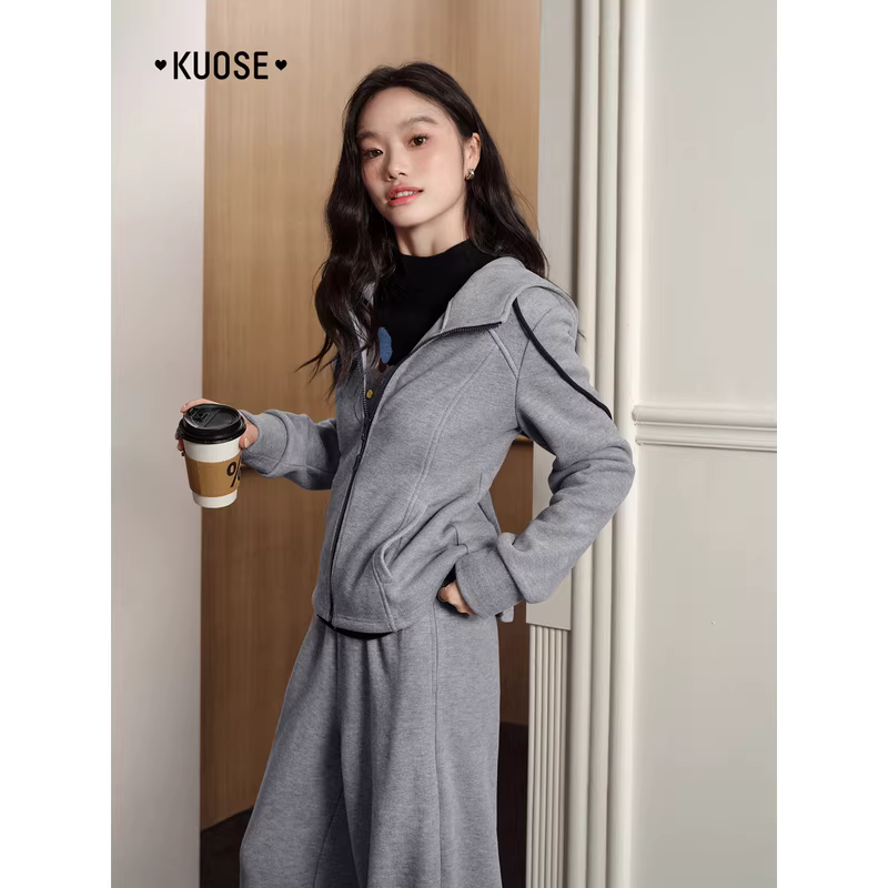 KUOSE 쿠오세 여성 그레이 루즈핏 후드 와이드 트레이닝 세트 - 상세 이미지 3