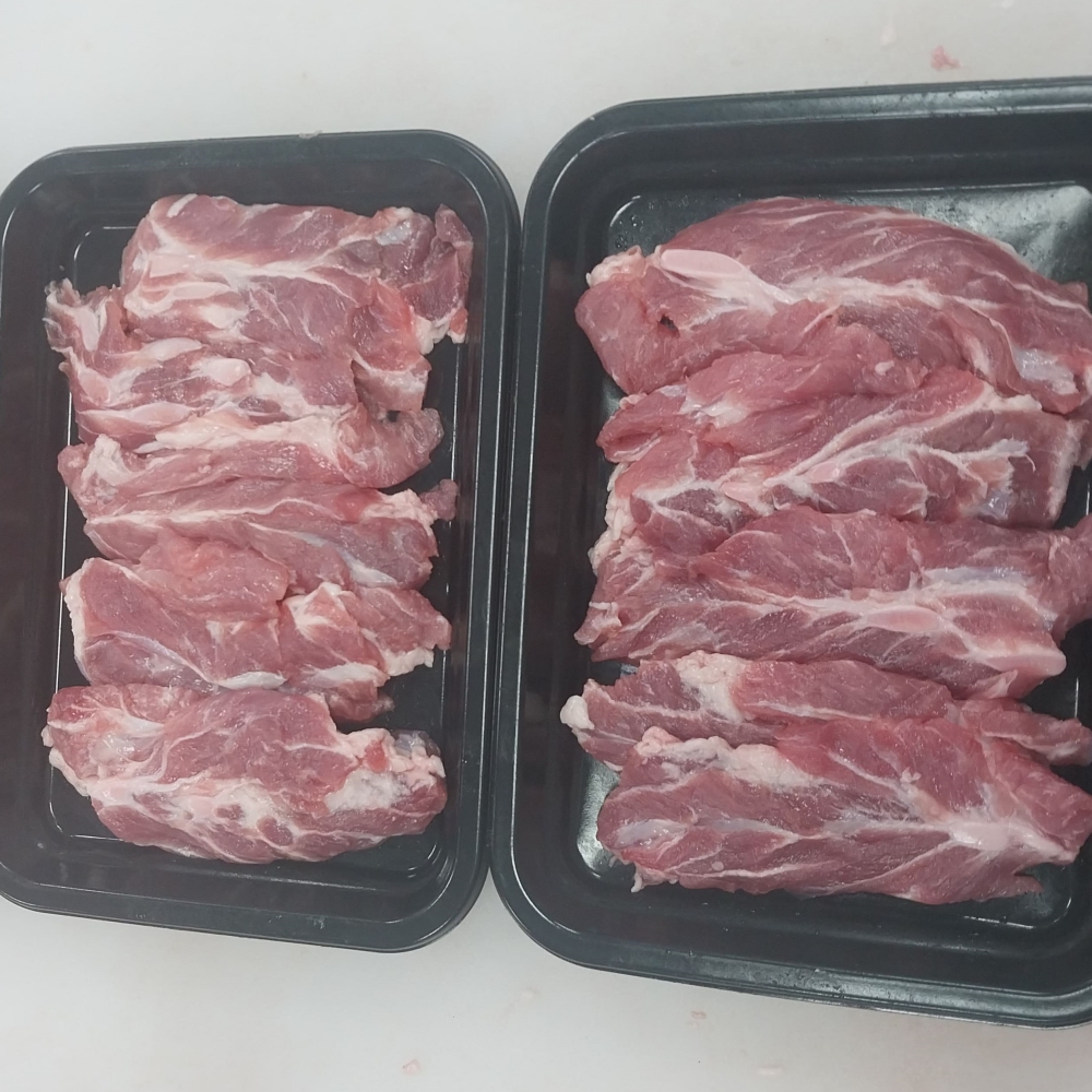 한돈 돼지 도깨비살 낙엽살 전지살 뒷고기 부속고기 앞다리살 냉동, 300g, 2개 이미지 6