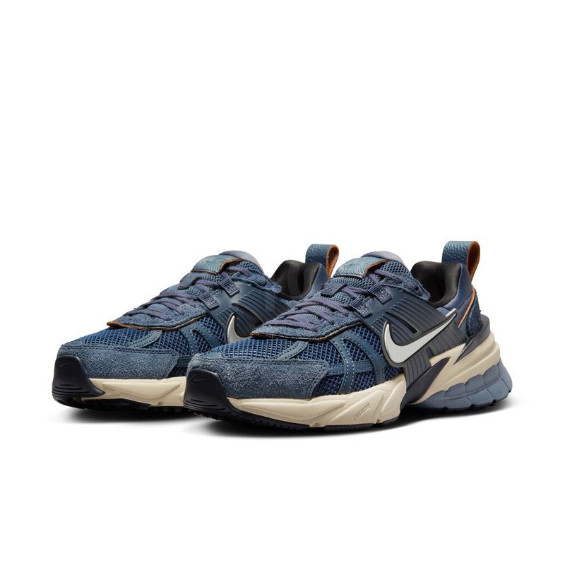 나이키 V2K RUN 여성 러닝화