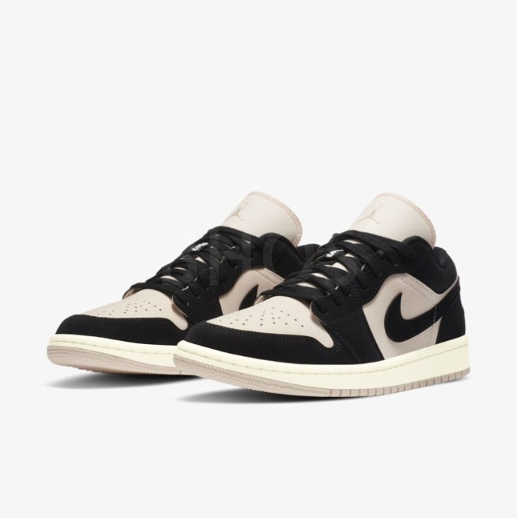 나이키 여성 WMNS AIR 1 로우 블랙 농구화