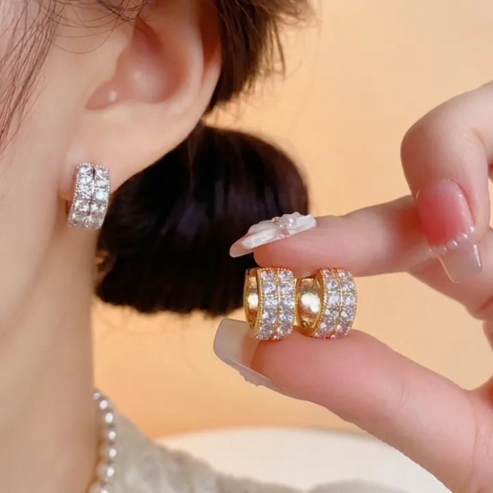 럭셔리 글로우 더블라인 큐빅 후프 링귀걸이 - 상품 이미지