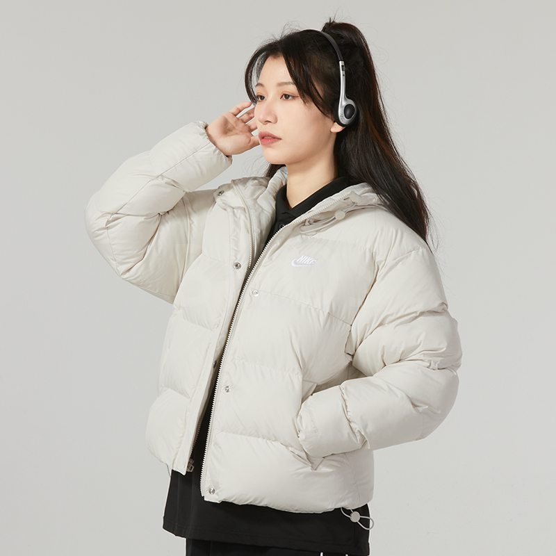 (W) 나이키 NSW 써마핏 메트로 푸퍼 루즈