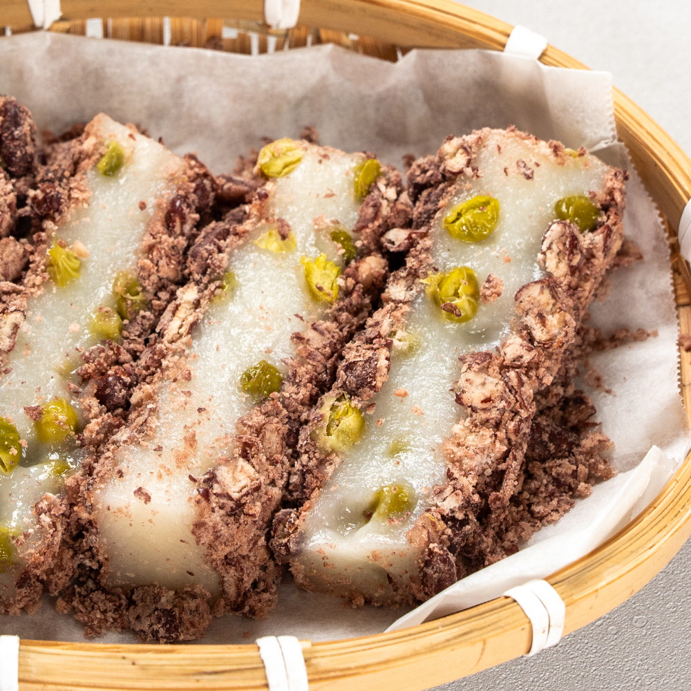 싸리재 완두콩 팥시루떡 240g 국산 유기농 찹쌀 햇완두콩 아침식사대용 이미지 6